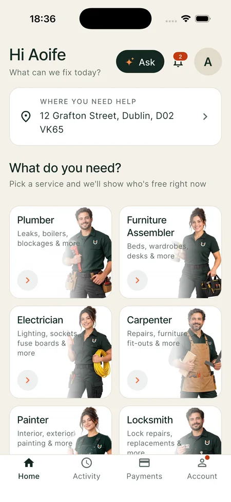 La home dell'app URVO: l'indirizzo, il pulsante Chiedi e i mestieri fra cui scegliere